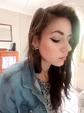 Missmesexycouple69 online show from 09-20-25, 10:05