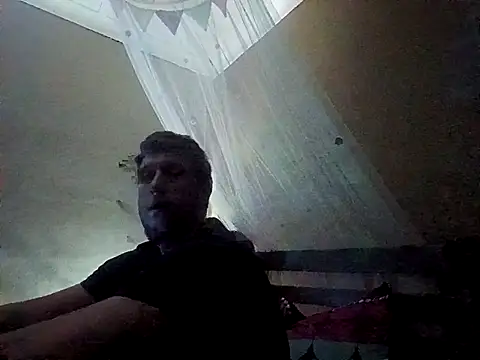 Missmesexycouple69 online show from 10-01-25, 07:31