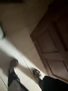 Snapshot of chih515 chatting on 01-22-25, 01:31 chih515 online show from 01-22-25, 01:31