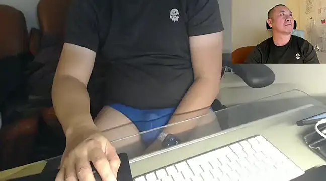 Snapshot of chih515 chatting on 02-19-25, 06:00 chih515 online show from 02-19-25, 06:00