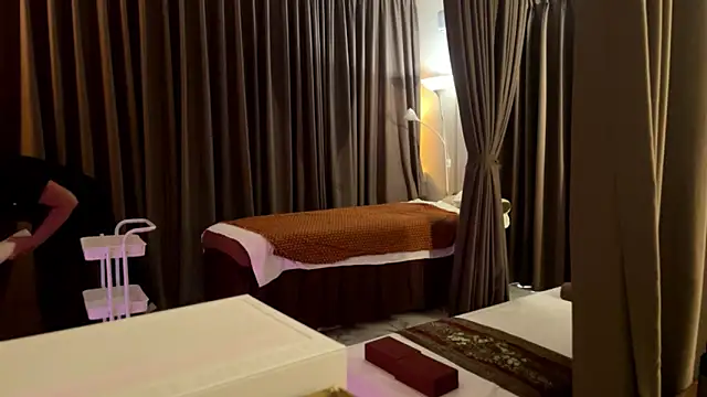 Snapshot of chih515 chatting on 12-23-25, 06:22 chih515 online show from 12-23-25, 06:22