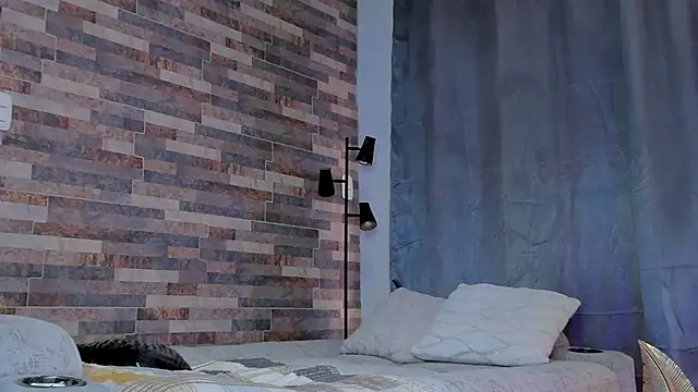 Snapshot of zaiin_diesel chatting on 01-20-25, 10:37 zaiin diesel online show from 01-20-25, 10:37