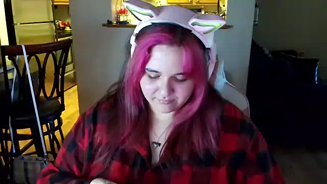 Snapshot of Zelthebrat47 chatting on 01-04-25, 10:34 Zelthebrat47 online show from 01-04-25, 10:34