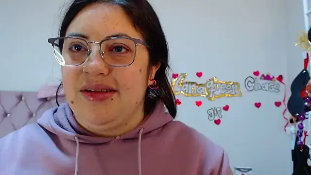 lanaqueen699 online show from 11-18-25, 12:20