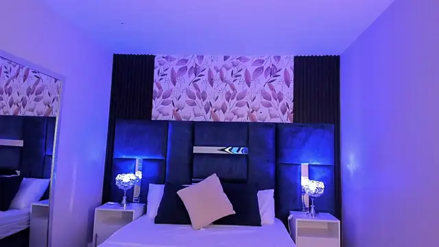 Larabrooks online show from 11-11-25, 07:58