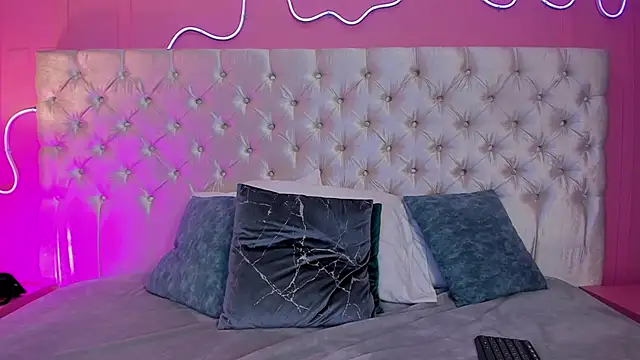 Mai higurashi online show from 09-25-25, 07:50