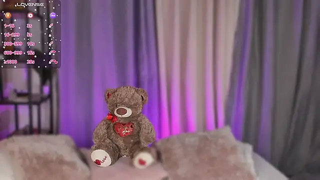 lynda west online show from 11-30-25, 04:38