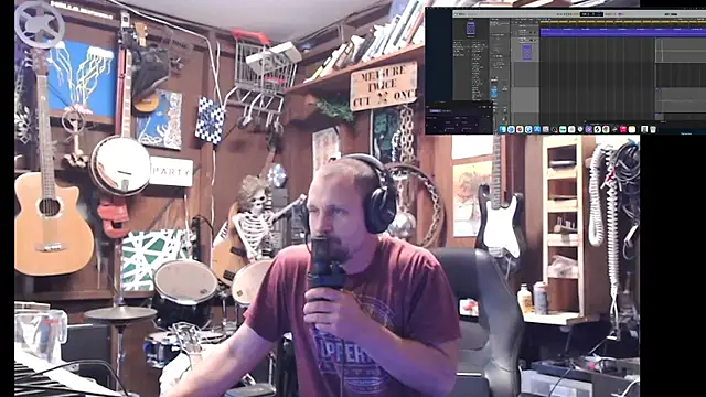 itsjameswebbscope online show from 10-09-25, 03:54