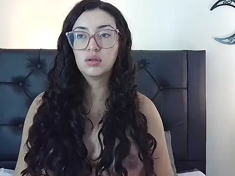 EvoletFMK online show from 04-18-26, 07:07