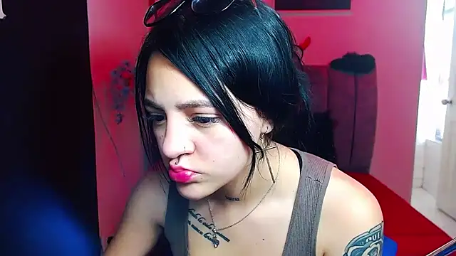 Violettasquirt online show from 09-23-25, 03:04