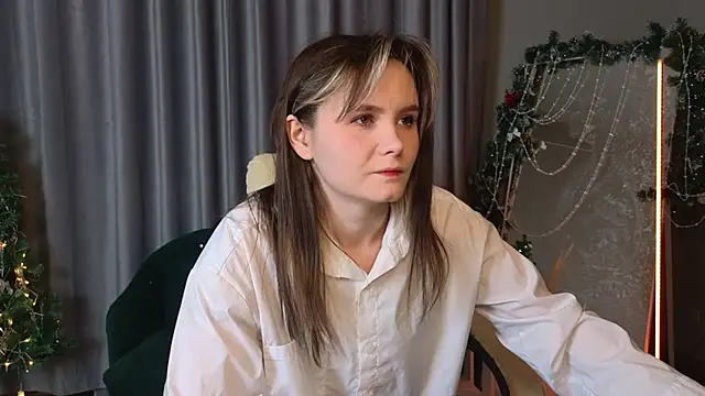 CiriRianonn online show from 01-16-26, 04:27