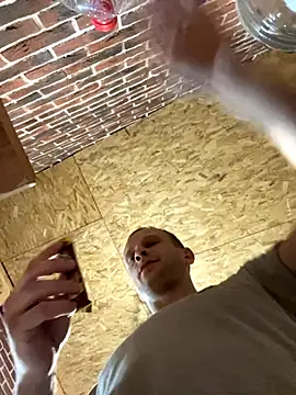 red red00 online show from 11-07-25, 04:07