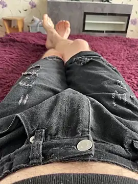 red red00 online show from 02-25-26, 07:51