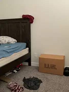 yfui221 online show from 02-11-26, 08:03