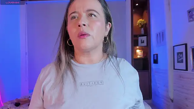 Susann Ross online show from 02-15-25, 12:43