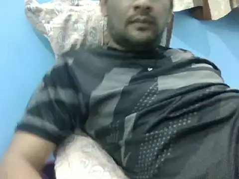 Snapshot of NiceBoy9099 chatting on 12-27-24, 12:34 NiceBoy9099 online show from 12-27-24, 12:34