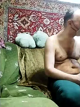 Pineapple04 online show from 02-21-25, 06:37