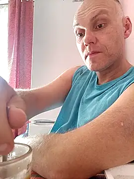 Pineapple04 online show from 09-14-25, 06:12