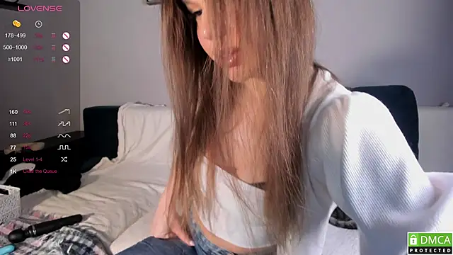 wwildfox online show from 12-16-25, 06:24