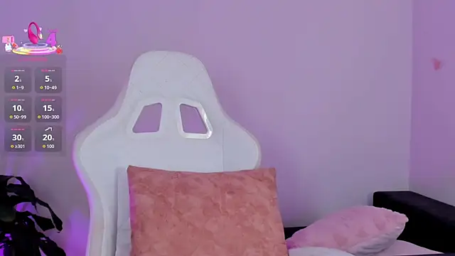 EmilyRive online show from 10-27-25, 10:36