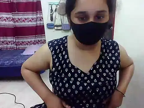 Snapshot of LovelyRose69 chatting on 06-08-26, 07:03 LovelyRose69 online show from 06-08-26, 07:03