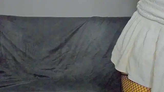 SuriFlirt online show from 03-13-25, 02:16