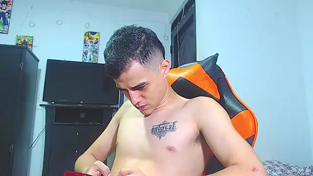 ADAM HOT online show from 04-03-26, 12:30