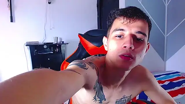 ADAM HOT online show from 07-02-26, 06:03