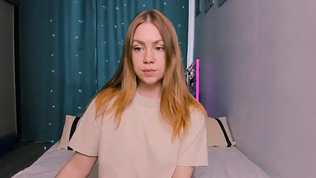 InsatiableFoxX online show from 05-25-26, 02:23