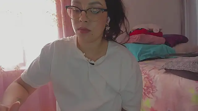 HARLEYNAPIER online show from 03-04-26, 08:37