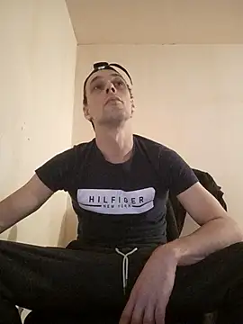 kx93 online show from 12-05-25, 08:49