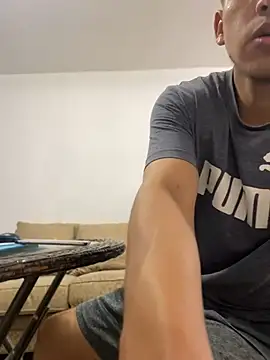 Dani202017 online show from 03-18-25, 10:48