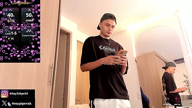 soyander03  online show from 05-16-26, 12:59