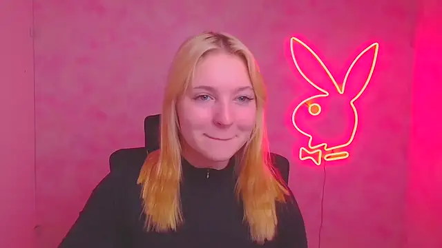 Milka kiss  online show from 10-28-25, 07:12