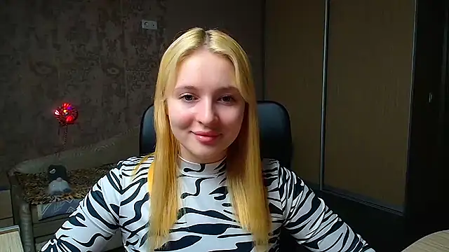 Milka kiss  online show from 12-20-25, 12:01