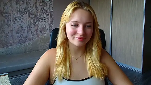 Snapshot of Milka_kiss_ chatting on 07-06-26, 10:01 Milka kiss online show from 07-06-26, 10:01