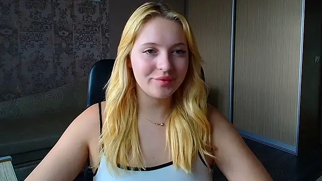 Snapshot of Milka_kiss_ chatting on 07-06-26, 03:58 Milka kiss online show from 07-06-26, 03:58
