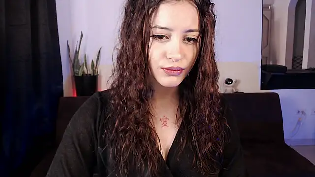 Snapshot of liz-beths chatting on 01-08-26, 05:48 liz-beths online show from 01-08-26, 05:48