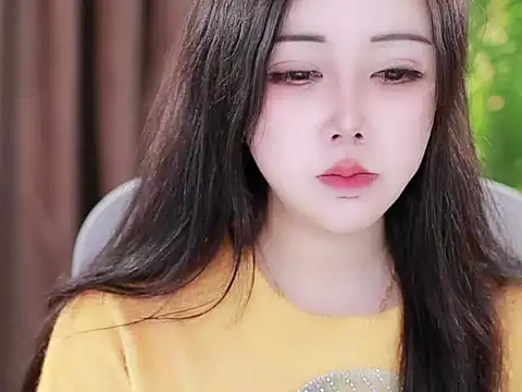 Qiaoqiao  online show from 01-22-25, 08:07