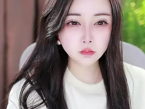 Qiaoqiao  online show from 01-28-25, 06:27