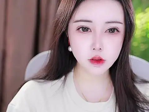 Qiaoqiao  online show from 02-09-25, 08:33