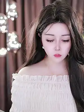 Qiaoqiao  online show from 03-02-25, 09:10