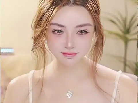 Qiaoqiao  online show from 05-13-26, 02:58
