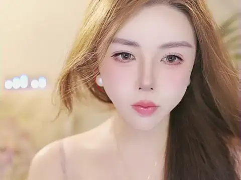 Qiaoqiao  online show from 07-01-26, 08:30