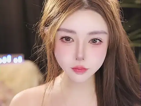 Qiaoqiao  online show from 07-13-26, 04:32