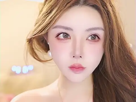 Qiaoqiao  online show from 07-28-26, 04:05
