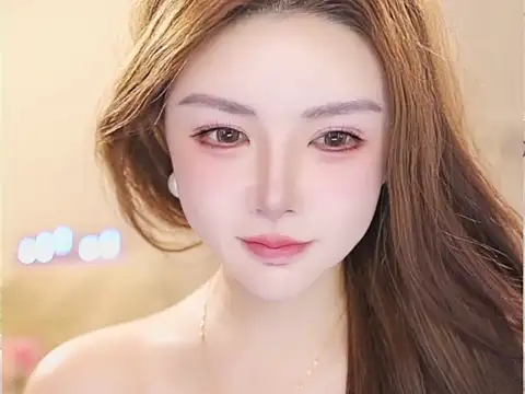 Qiaoqiao  online show from 07-28-26, 04:39
