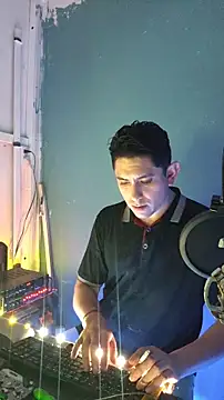 Snapshot of Anto_BWC chatting on 10-10-25, 02:54 Anto BWC online show from 10-10-25, 02:54