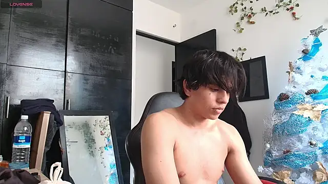 Haruto2001 online show from 12-15-24, 07:53