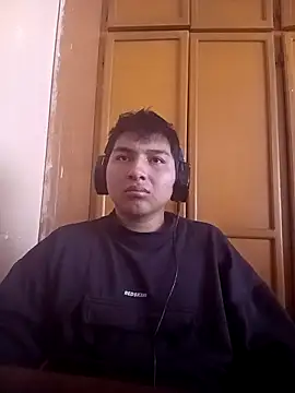 LoganFinds online show from 11-30-25, 05:06